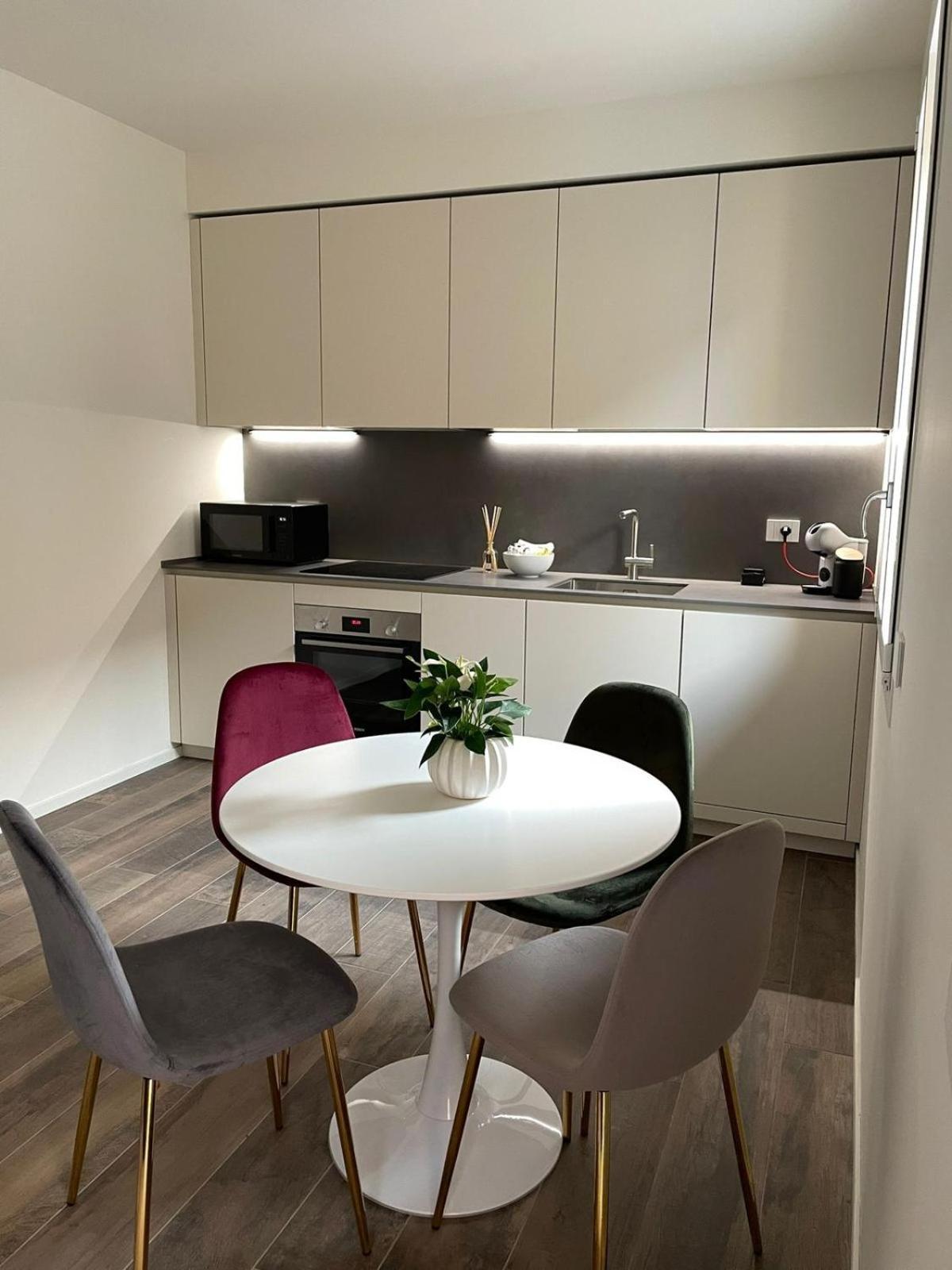 Dr54 Apartments Rho Exteriér fotografie
